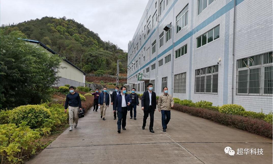 梅县区委副书记陈远洋调研电竞牛
科技复工复产情况和项目扩产工作